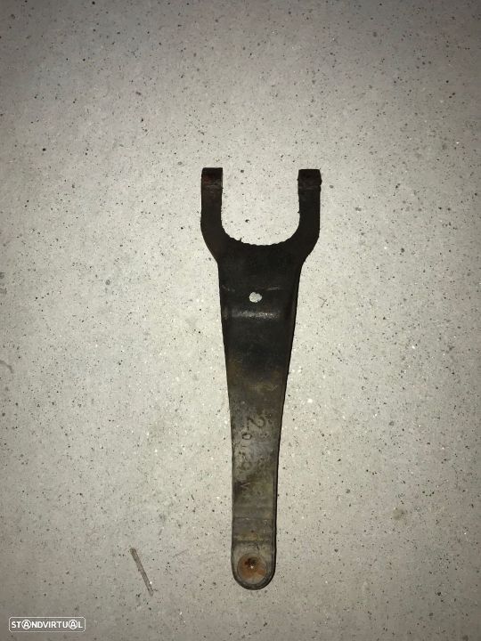 Garfo embraiagem Toyota Dyna 280 15b 4.1td - 1