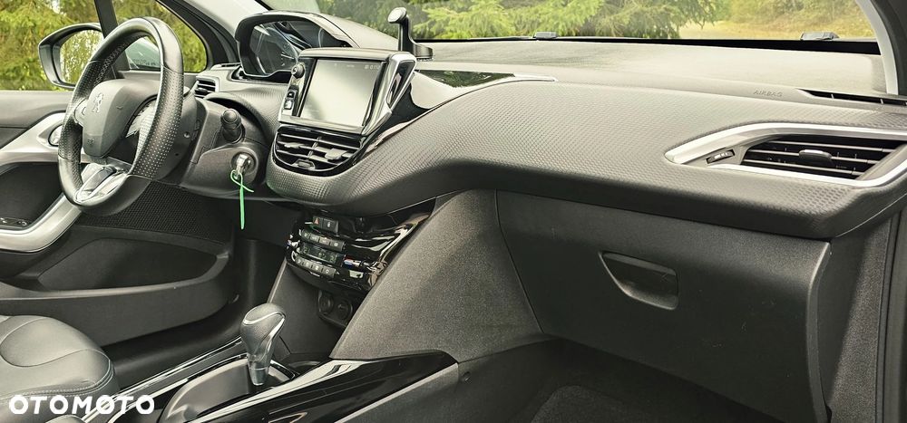 Peugeot 2008 2019 photo 3