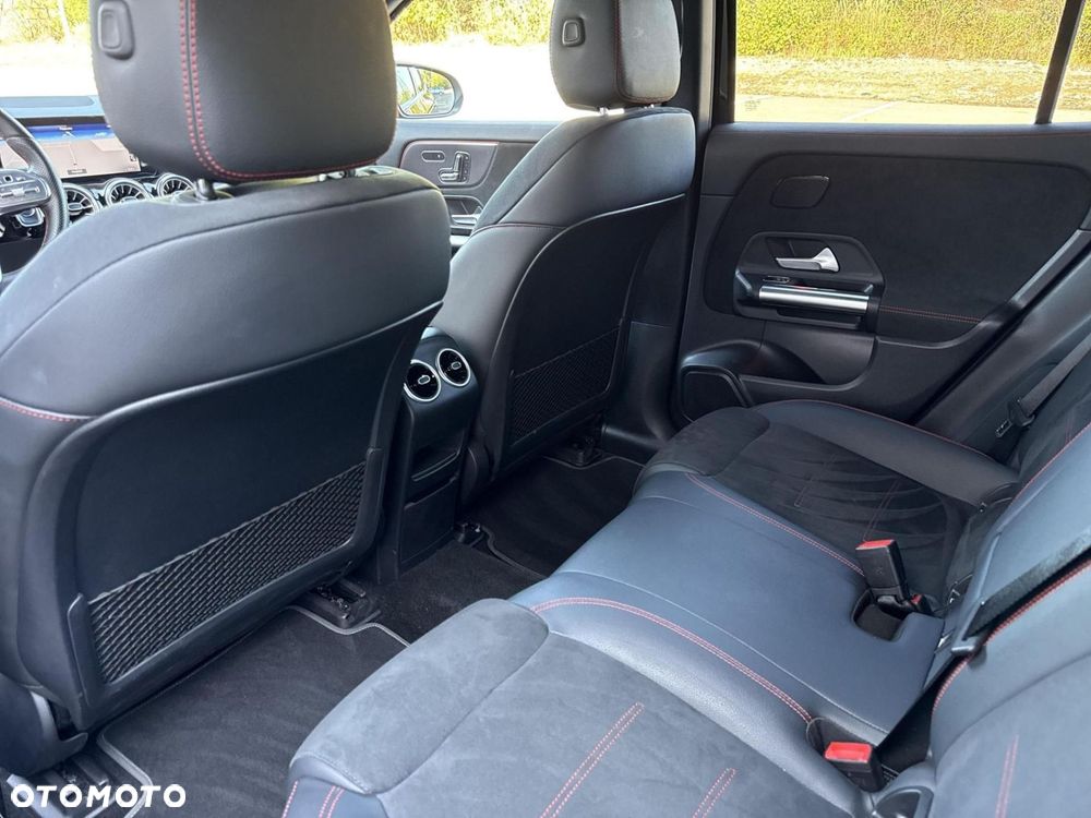 Mercedes-Benz EQA - 14