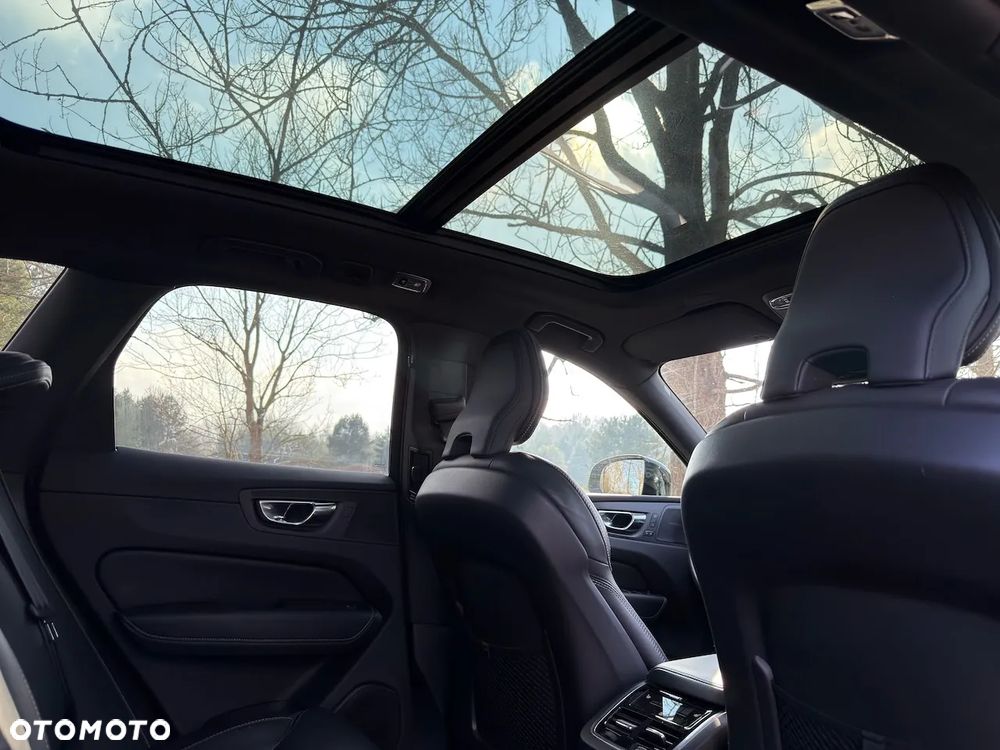 Volvo XC 60 D4 Geartronic RDesign - 9