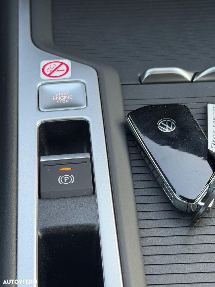 Volkswagen Passat - 19