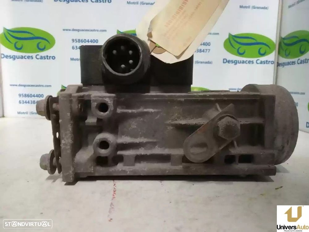 MEDIDOR DE MASSA DE AR BMW 3 2000 -M40B18 - 1