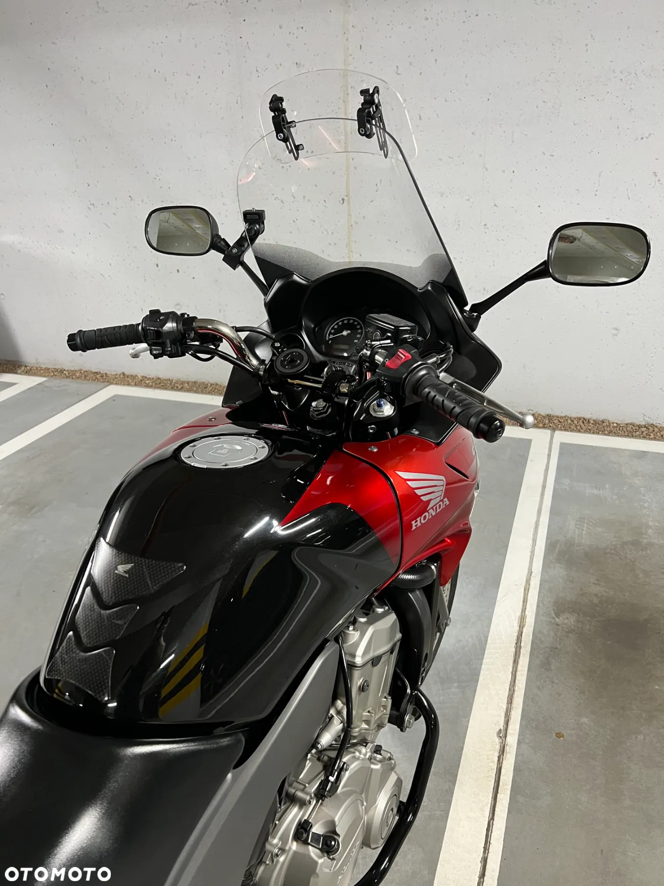 Honda CBF - 3