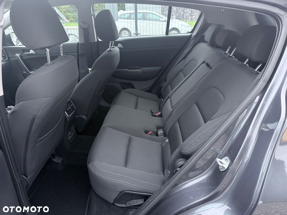 Kia Sportage - 13