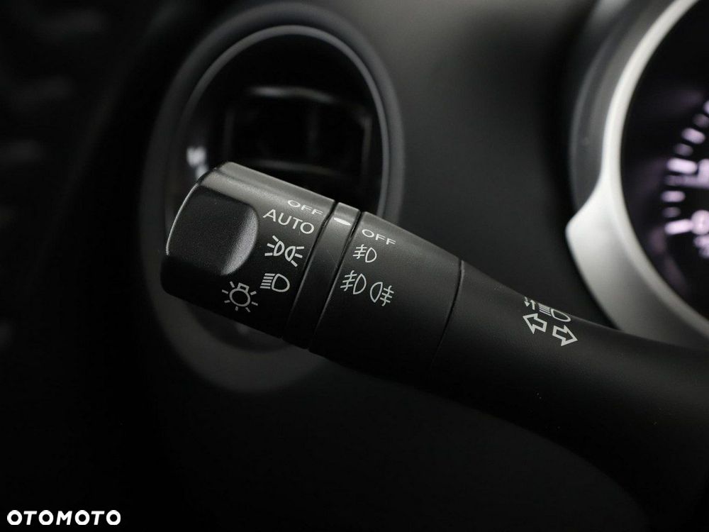 Nissan Juke 1.6 Xtronic N-Connecta - 34