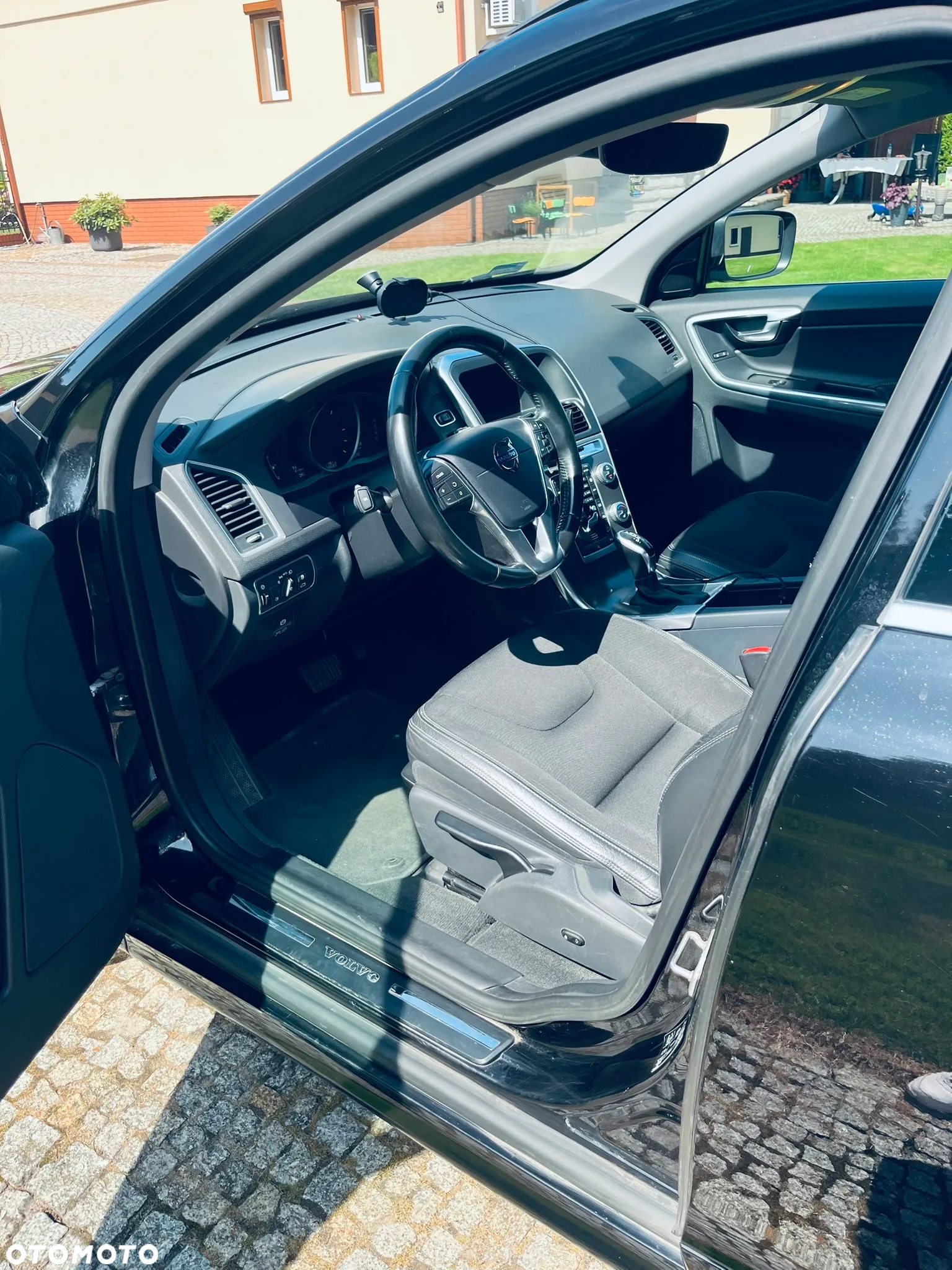 Volvo XC 60 D5 AWD Summum - 22