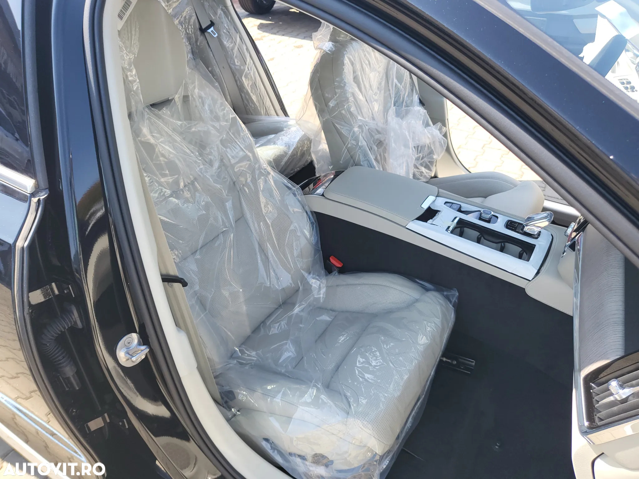 Volvo S90 Recharge T8 AWD Plus Bright - 14