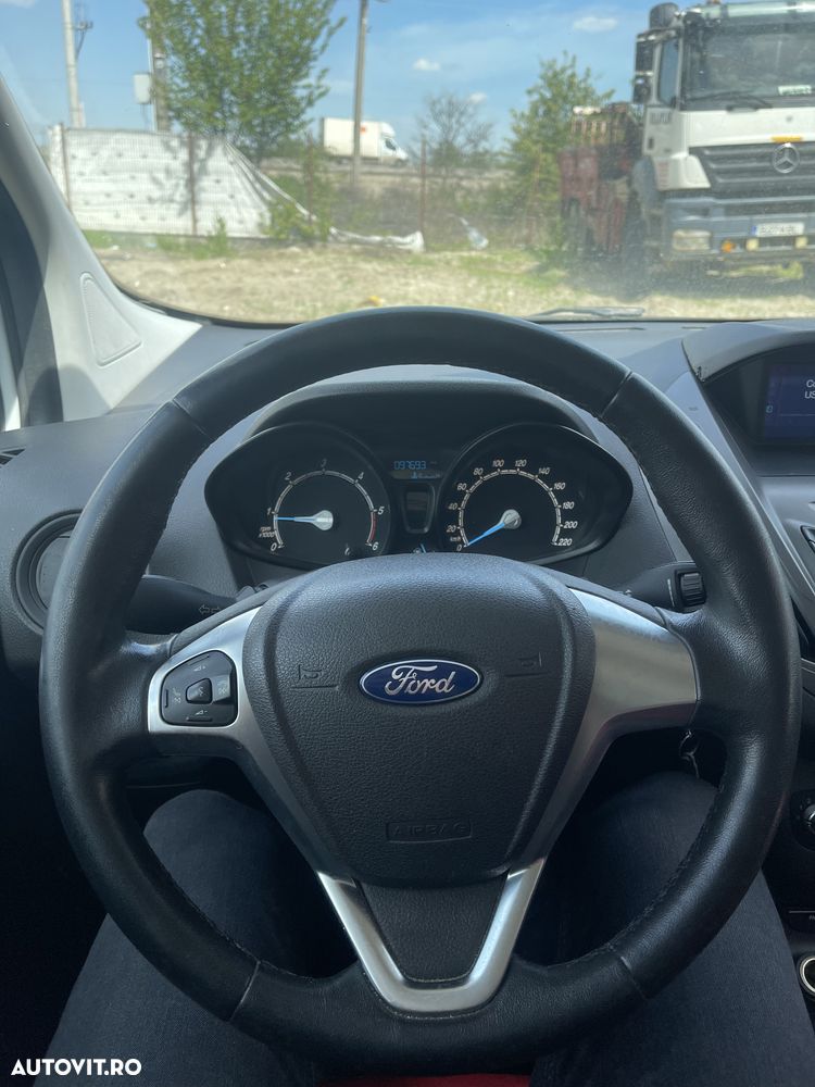 Ford Transit - 13