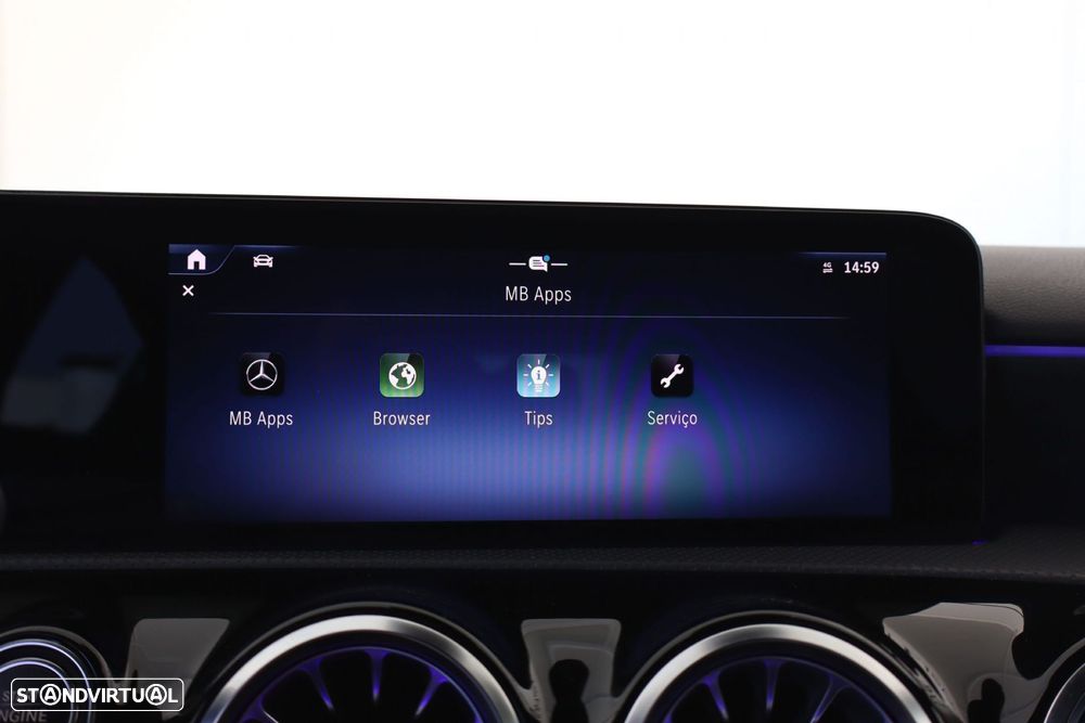 Mercedes-Benz A 200 AMG Line Aut. - 39