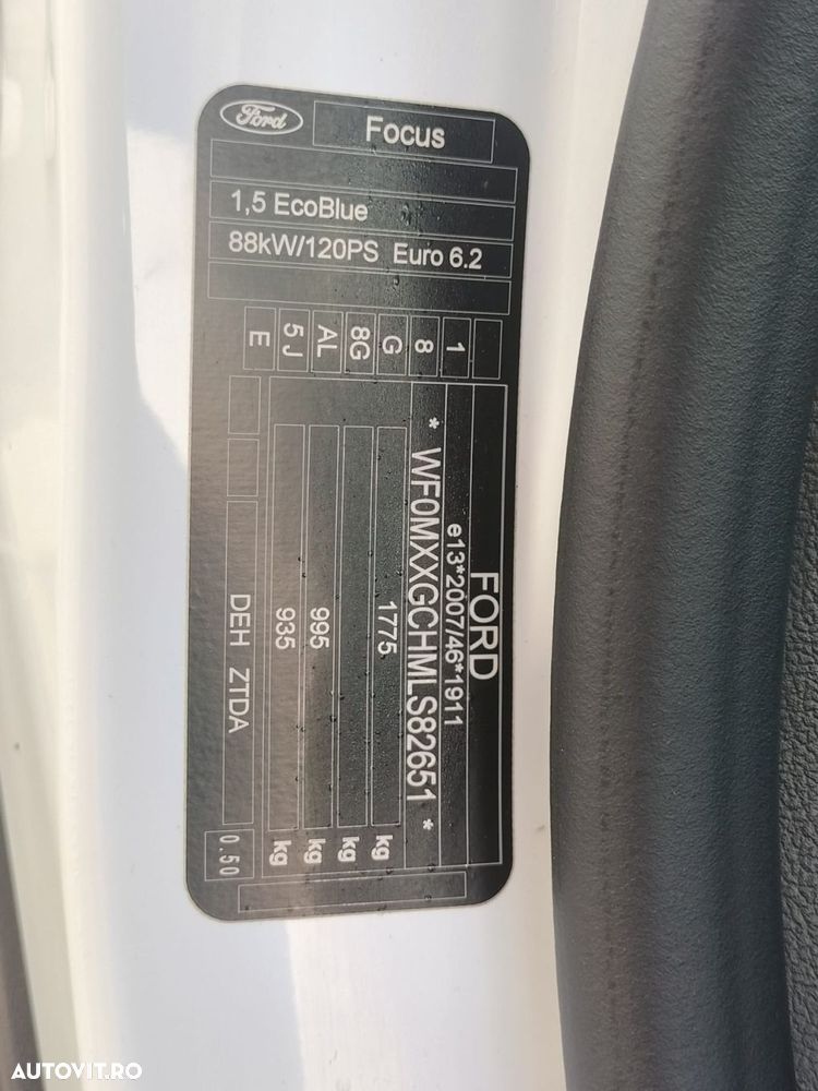 Ford Focus - 14