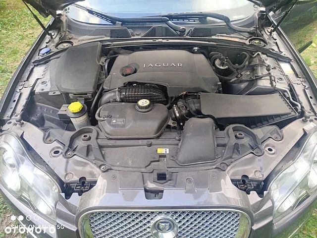 Jaguar XF 3.0 V6 D Luxury - 27