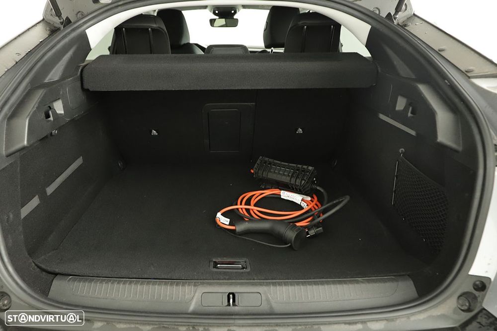 Peugeot 408 1.6 Hybrid Allure e-EAT8 - 24