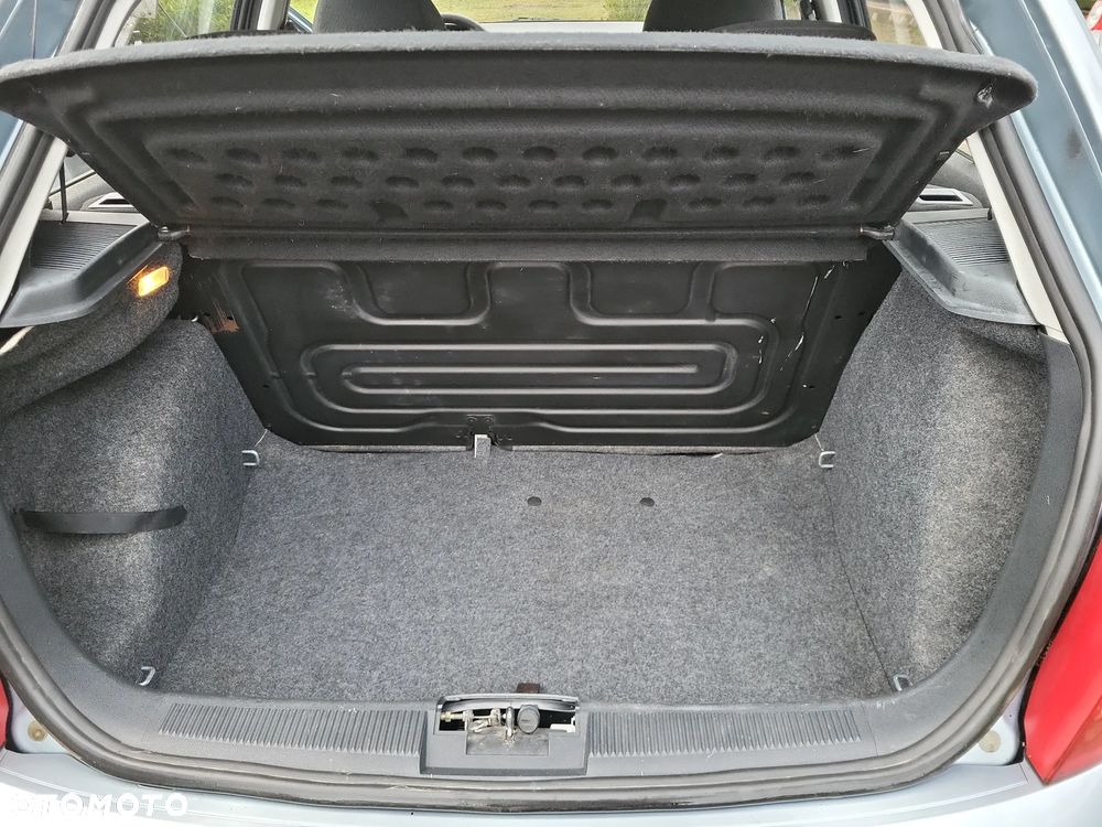 Skoda Fabia 1.4 16V Style Edition - 24