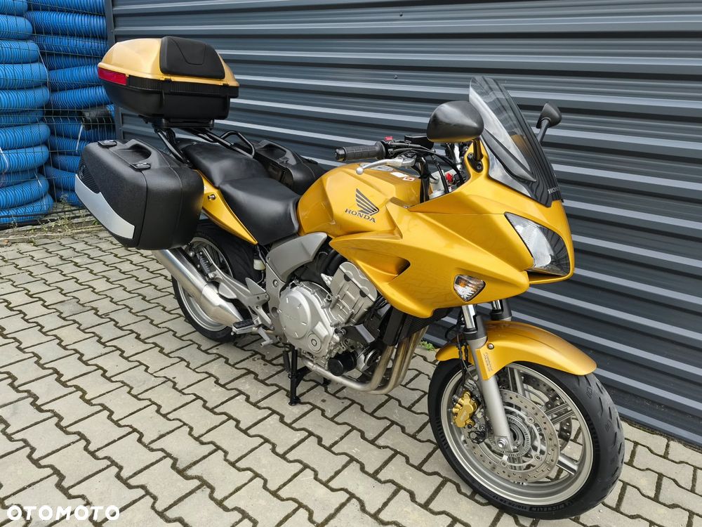 Honda CBF - 23