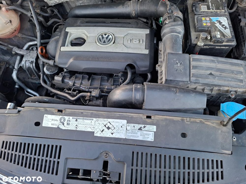 Volkswagen Tiguan - 9