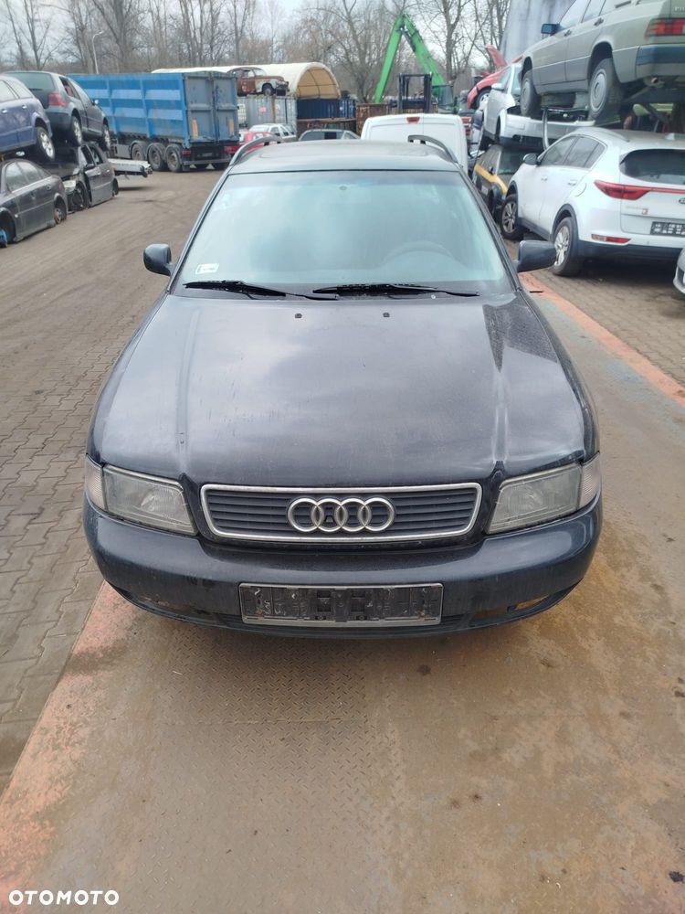 Audi A4 B5 na części. - 1