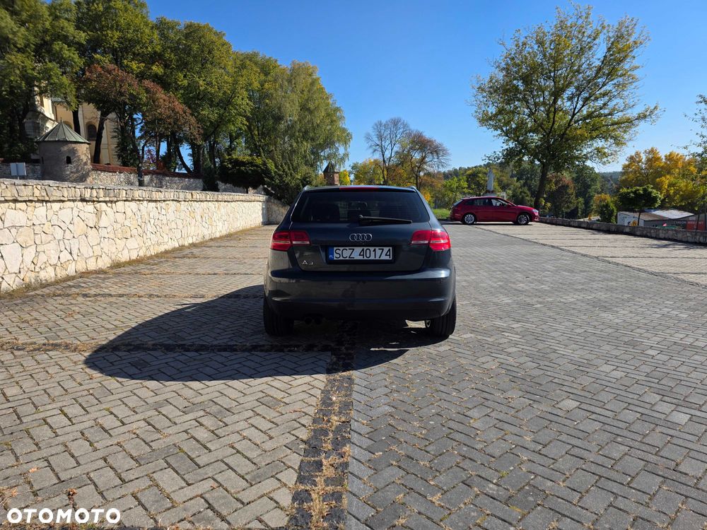 Audi A3 Sportback - 4