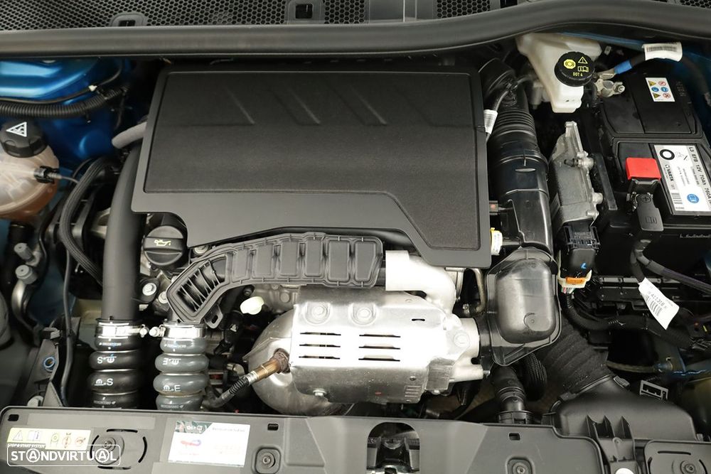 Peugeot 2008 1.2 PureTech Allure - 24