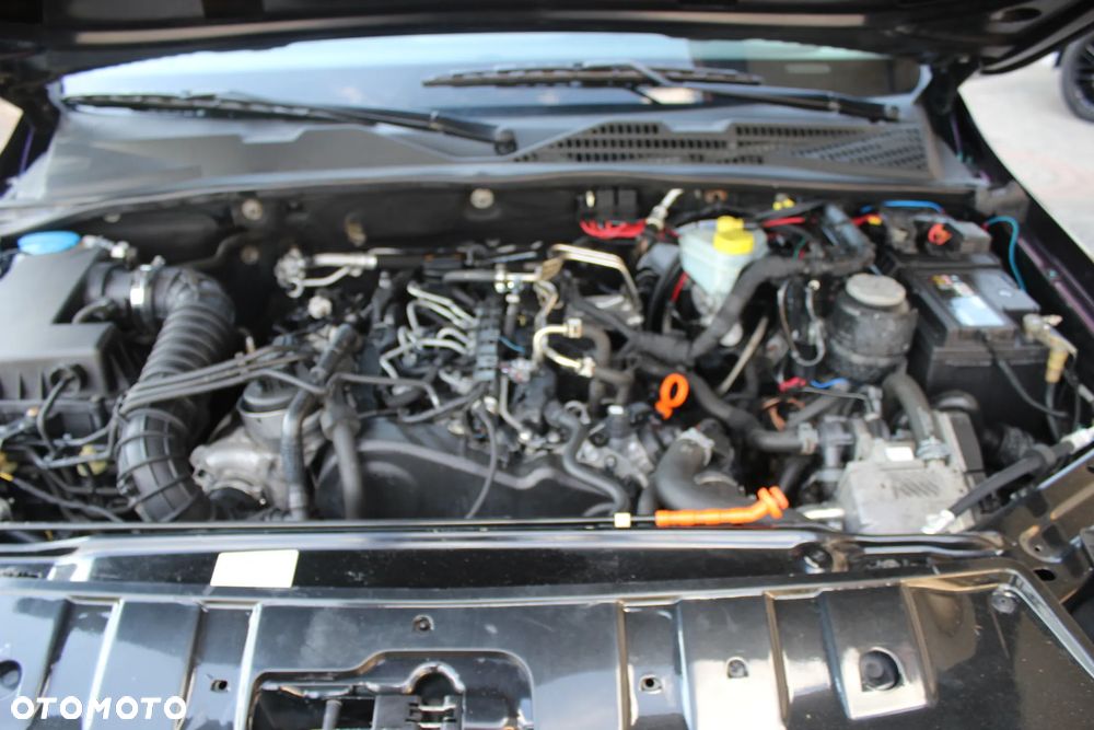 Volkswagen Amarok Double Cab 2.0 BiTDi 4MOTION Highline - 28