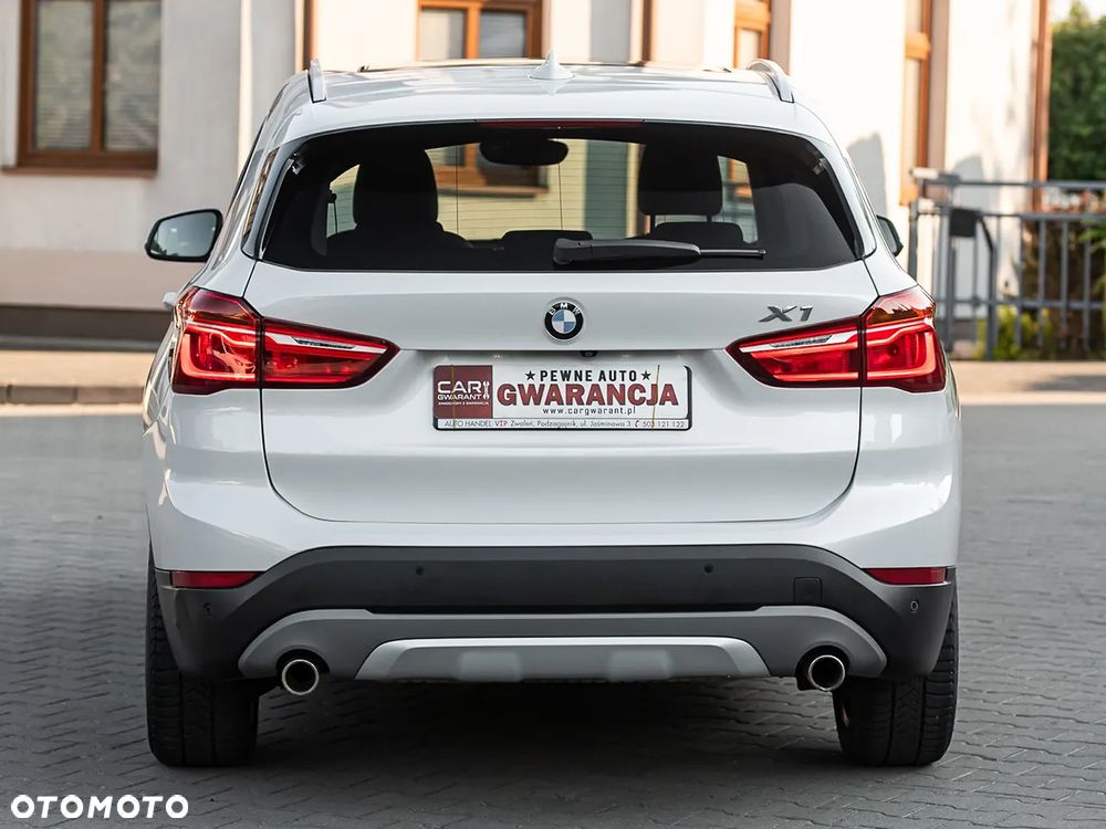 BMW X1 xDrive25d xLine - 11