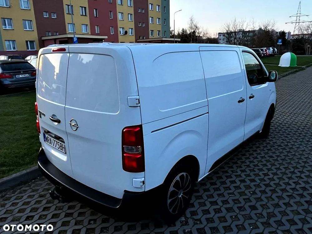Opel VIVARO - 11