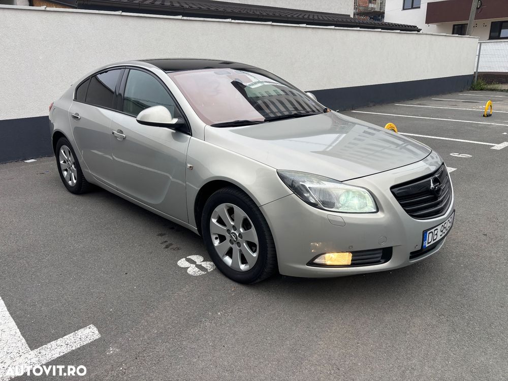 Opel Insignia - 12