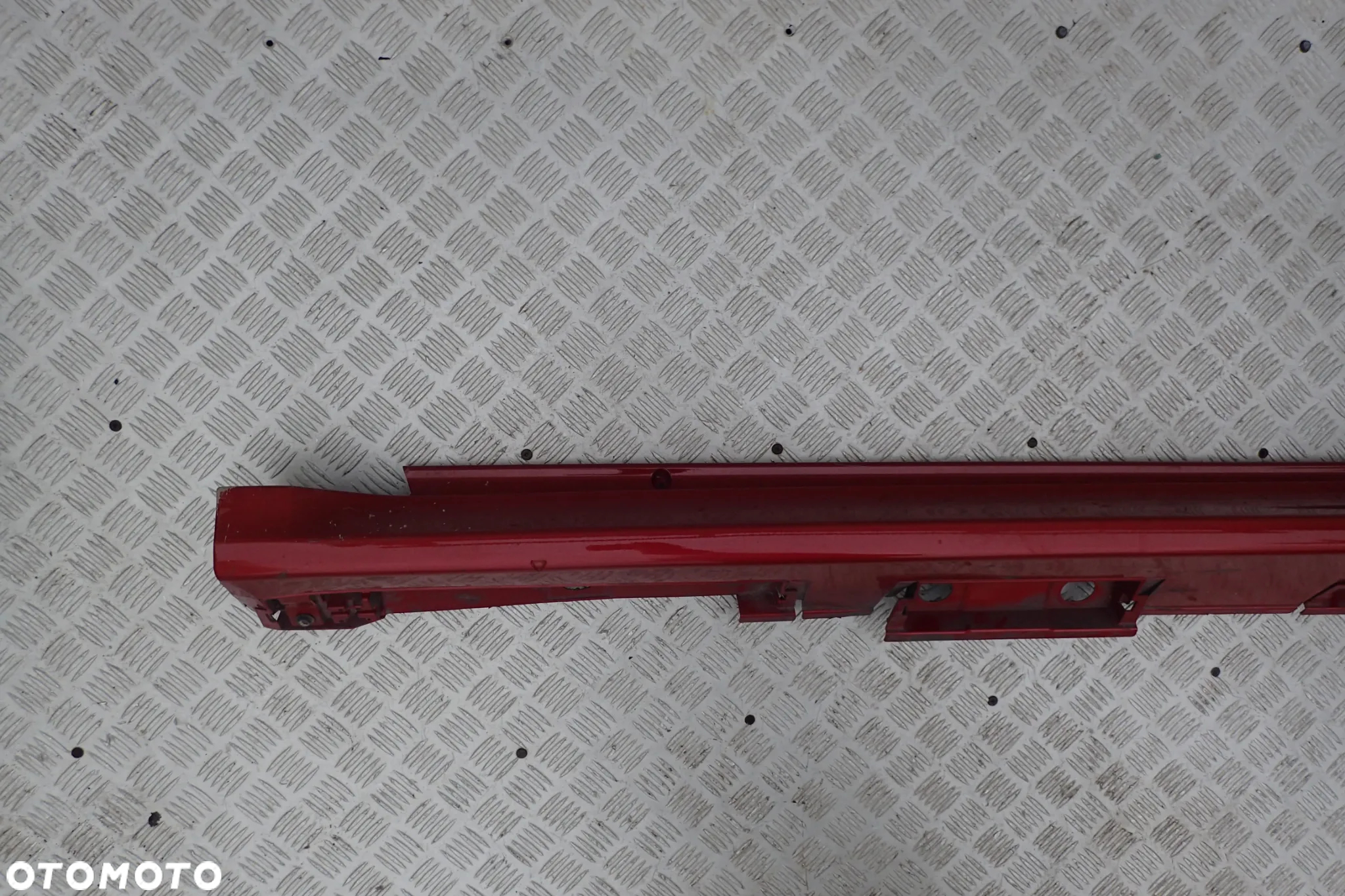 PRÓG LISTWA PROGOWA LEWA / PRAWA TOYOTA YARIS IV 75860-K0080 / 75850-K0080 - 3