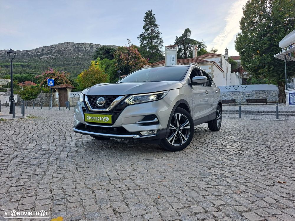 Nissan Qashqai 1.5 dCi N-Connecta J18+Led - 13