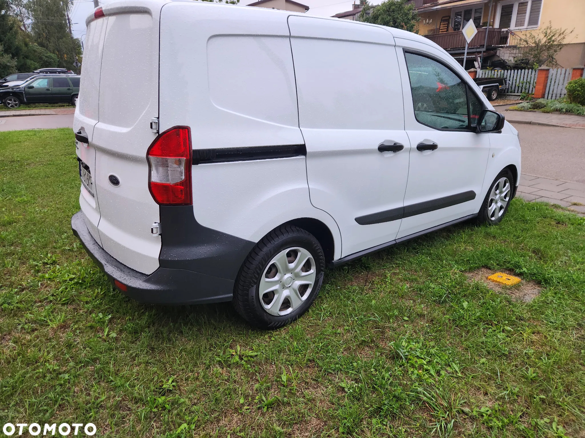 Ford TRANSIT COURIER - 27