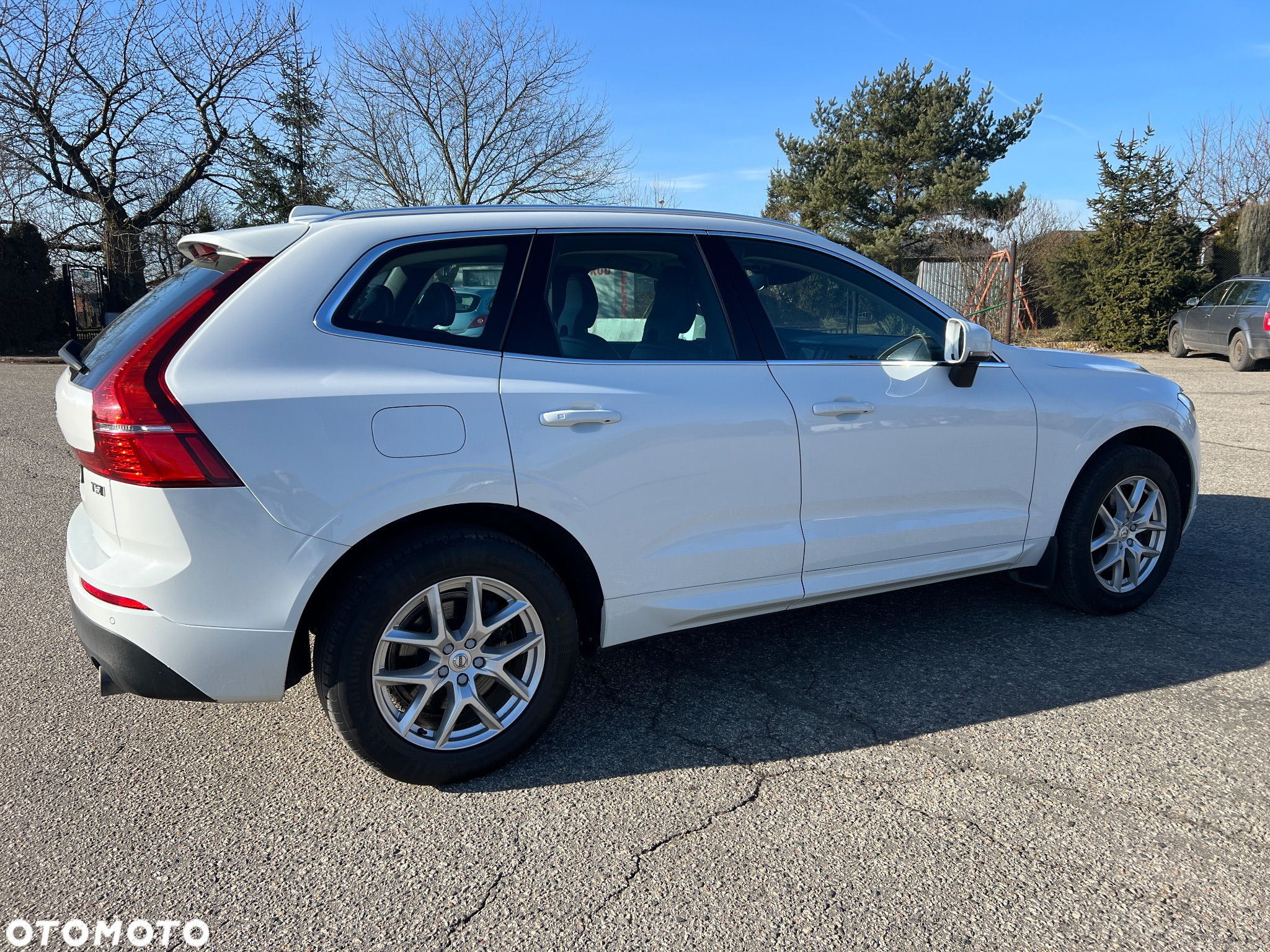 Volvo XC 60 T5 AWD Momentum - 8