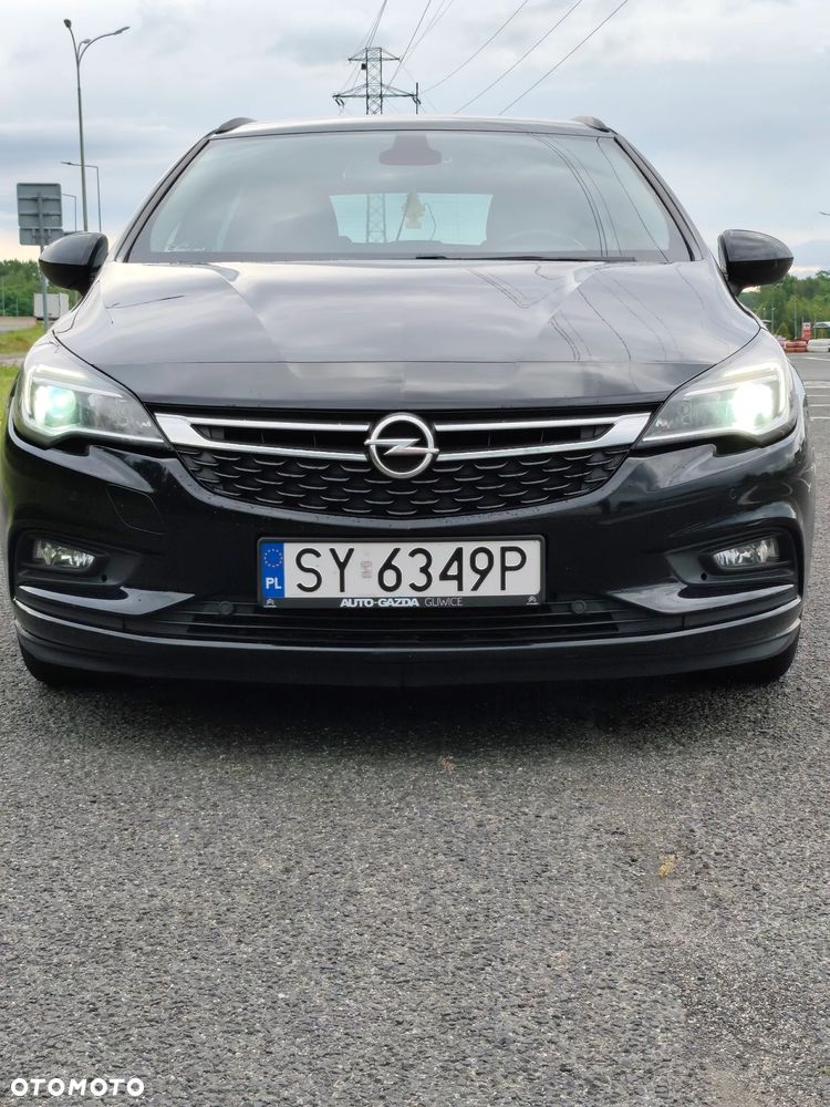 Opel Astra 1.6 CDTI Essentia S&S - 12