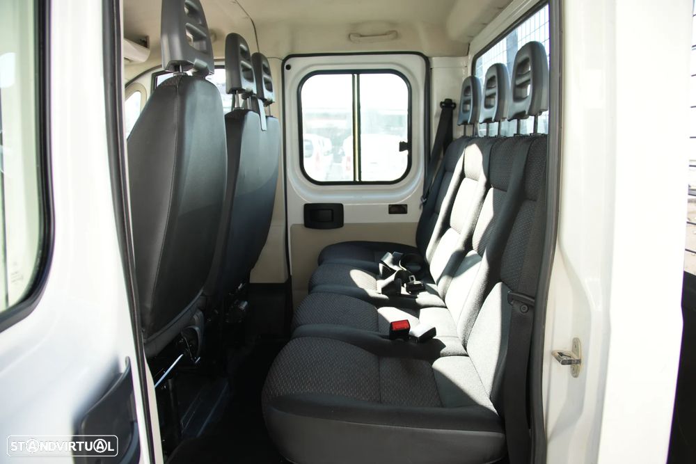 Peugeot Boxer 7Lugares 2.2BlueHDI 165cv - 8