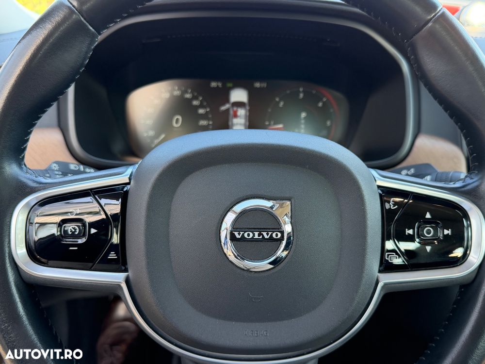 Volvo S90 D5 AWD Geartronic Inscription - 10