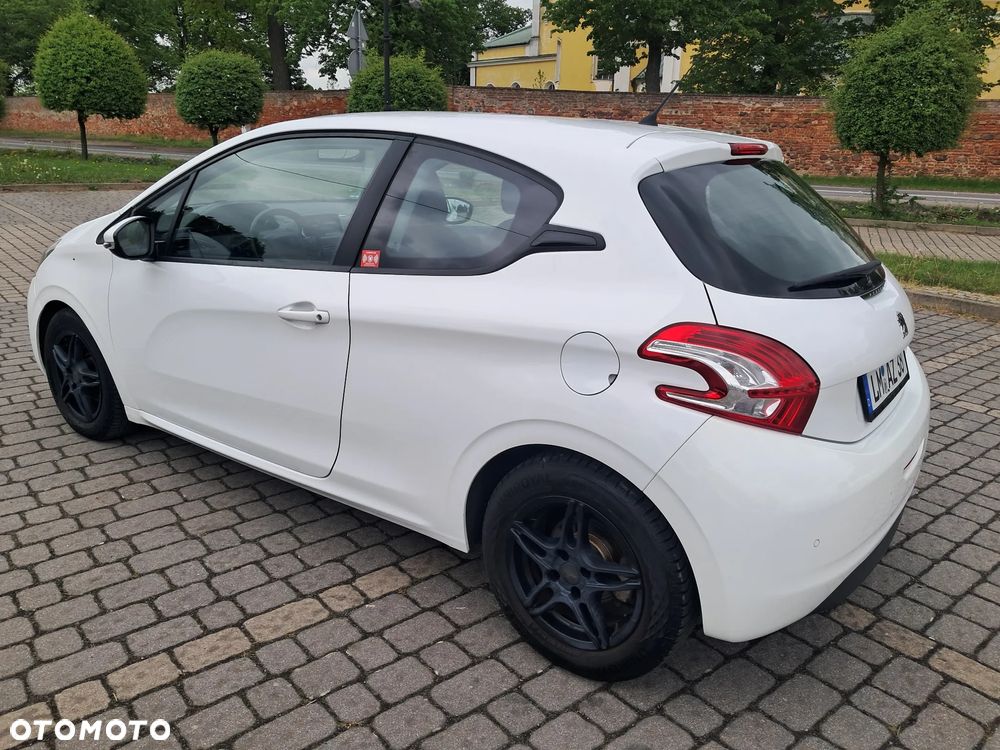 Peugeot 208 95 VTI Active - 4
