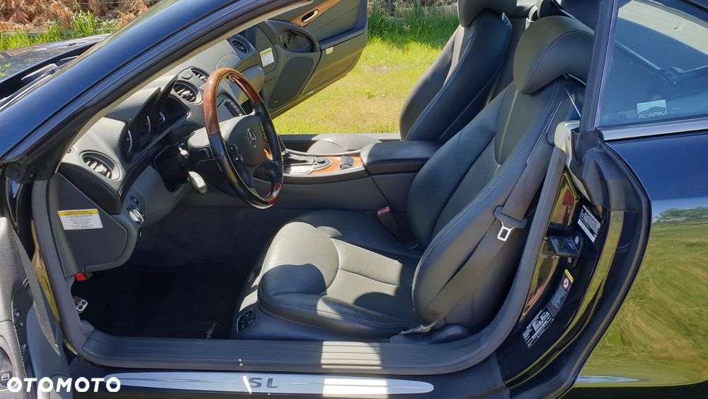 Mercedes-Benz SL 500 - 29