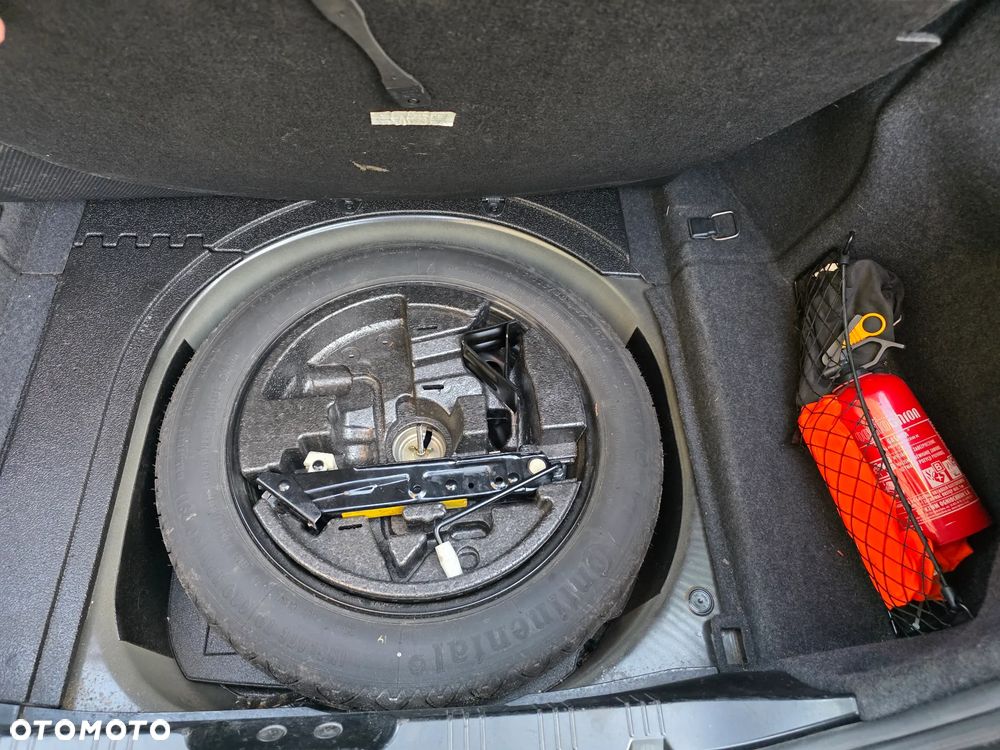 BMW Seria 5 520d - 14