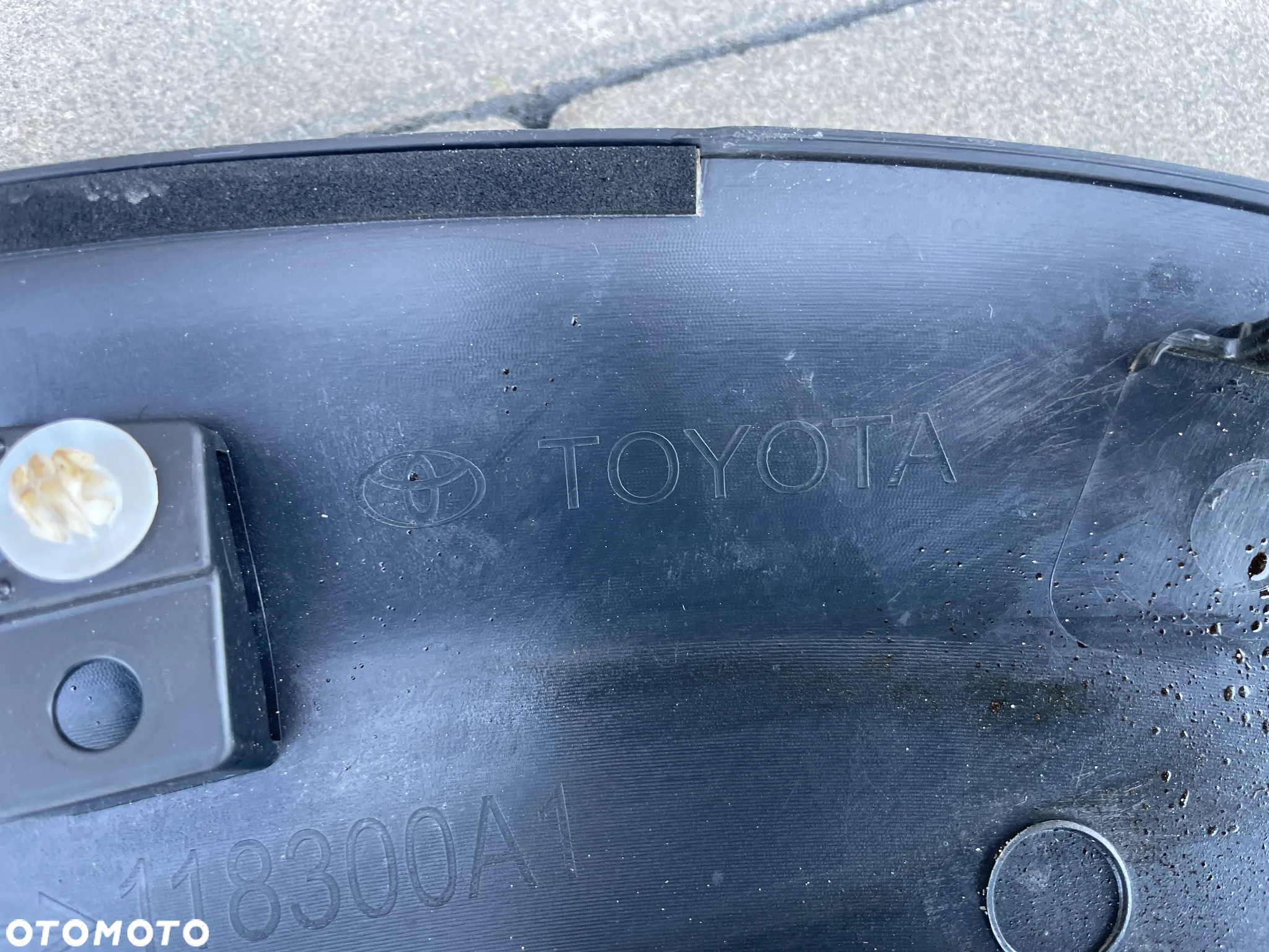 LISTWA PRZEDNIA LEWA TOYOTA YARIS CROSS  2020-- - 5