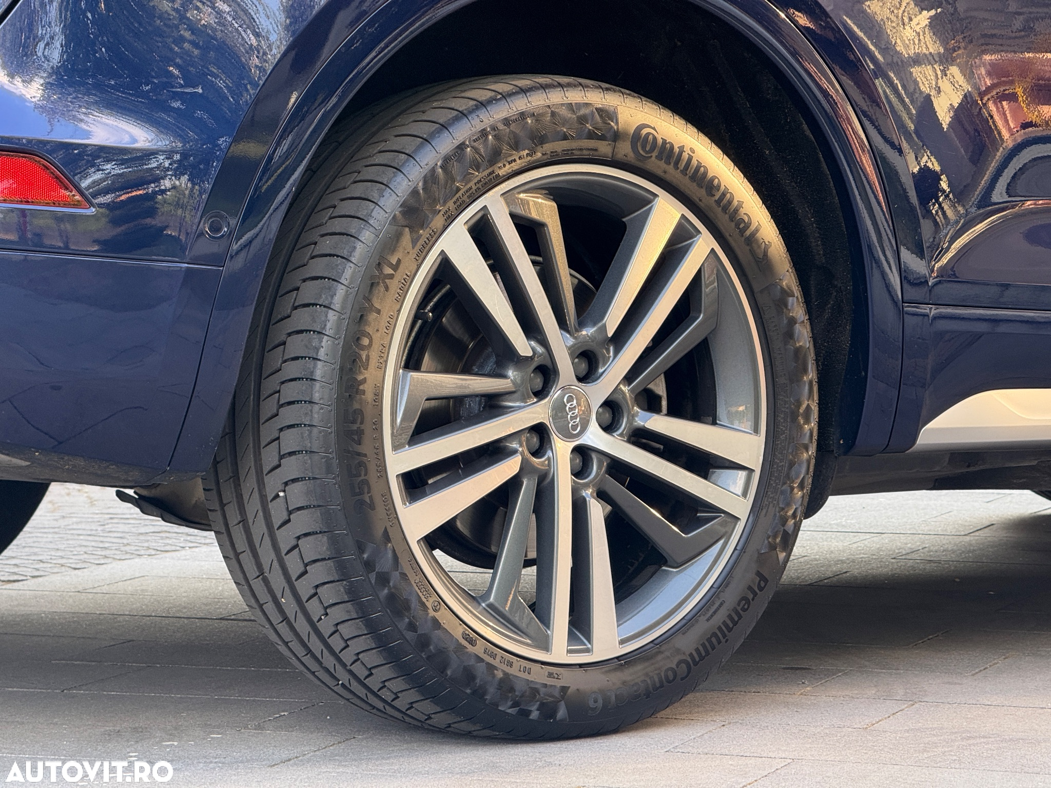 Audi Q5 40 TDI quattro S tronic sport - 23