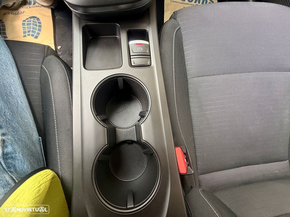 Renault Arkana 1.6 E-Tech Business - 19