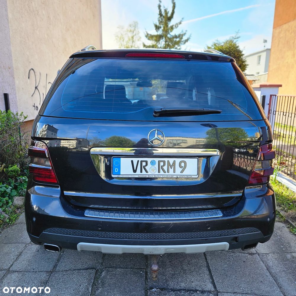 Mercedes-Benz ML - 6