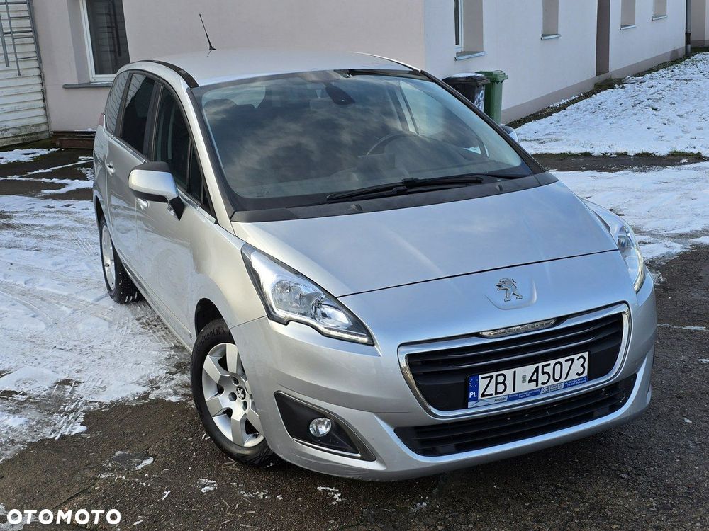 Peugeot 5008 - 21
