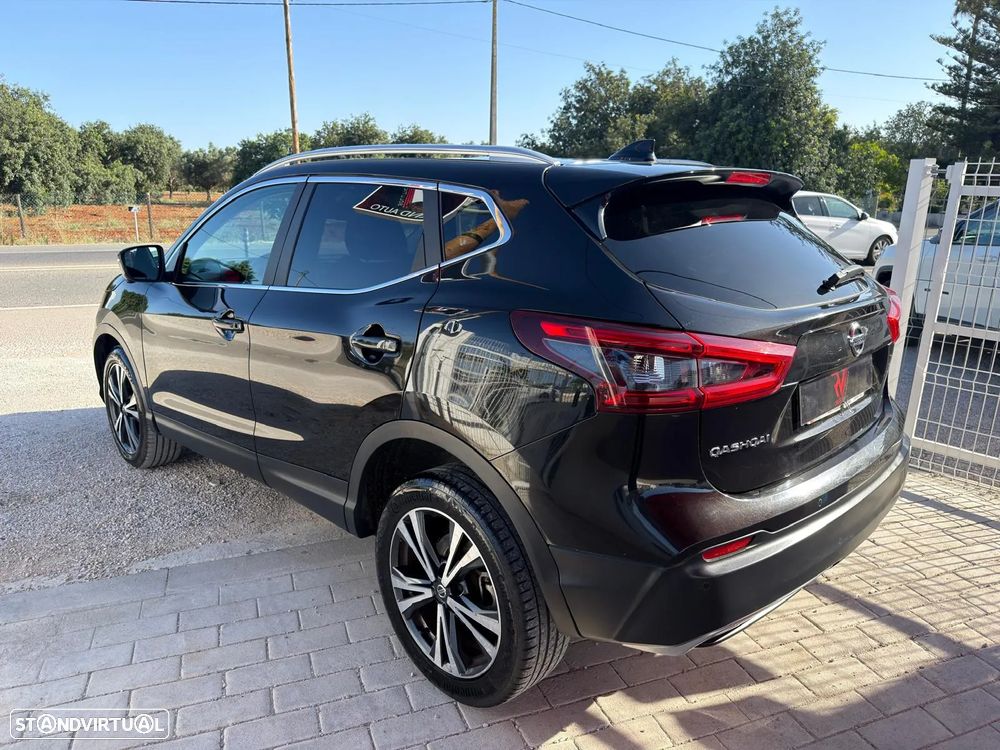 Nissan Qashqai 1.5 dCi N-Connecta J18+Led - 6