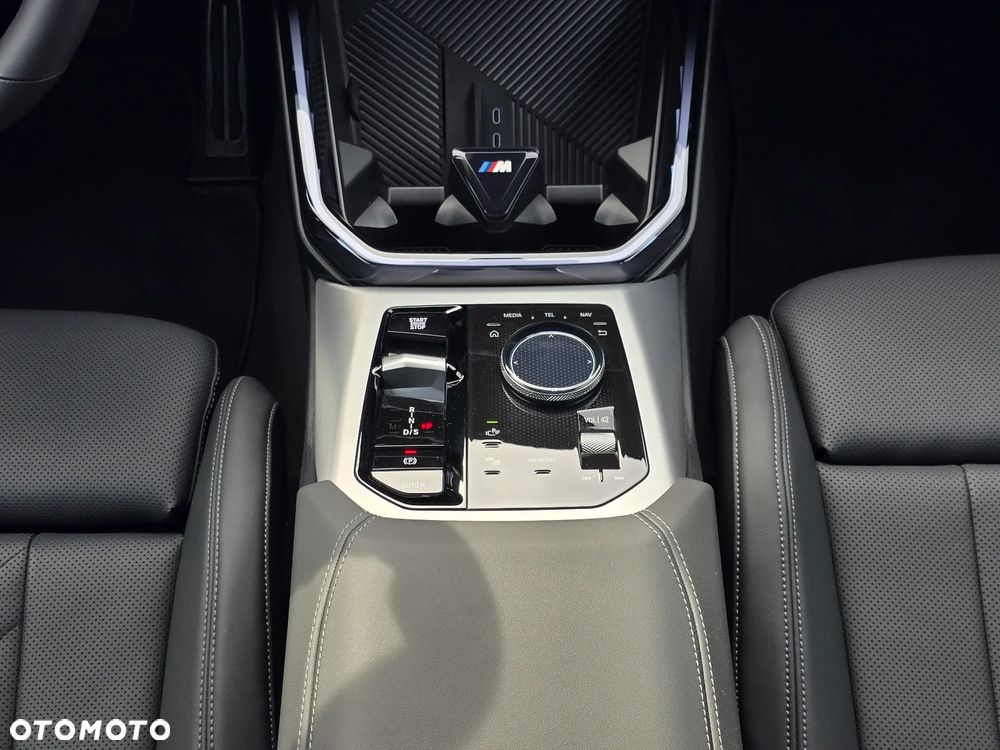 BMW X3 xDrive20d mHEV - 17