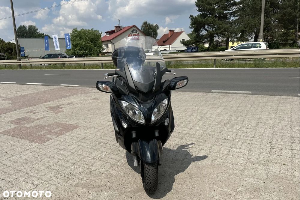 Suzuki Burgman - 6