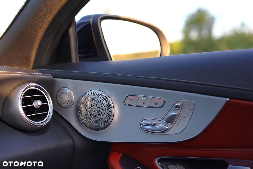 Mercedes-Benz Klasa C AMG 43 Cabrio 4Matic AMG Speedshift TCT 9G - 22