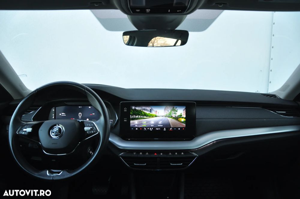 Skoda Octavia Combi 2.0 TDI (Green tec) DSG Style - 17