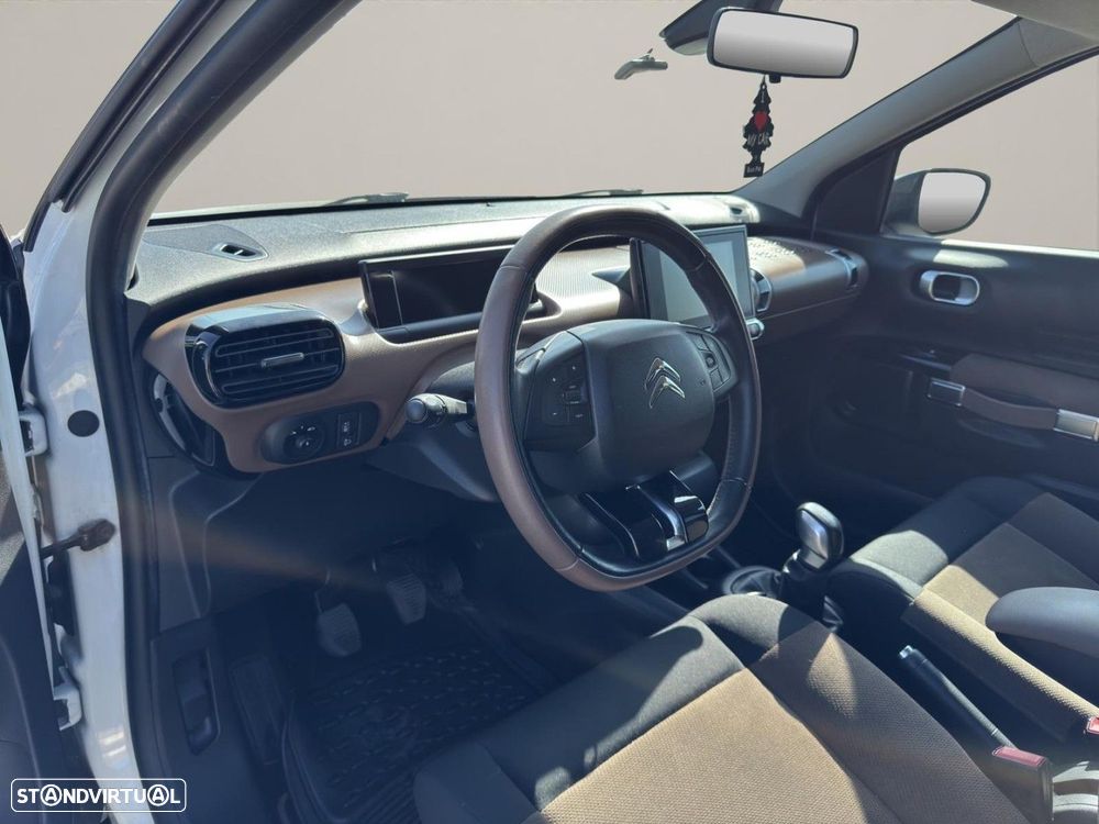 Citroën C4 Cactus - 13