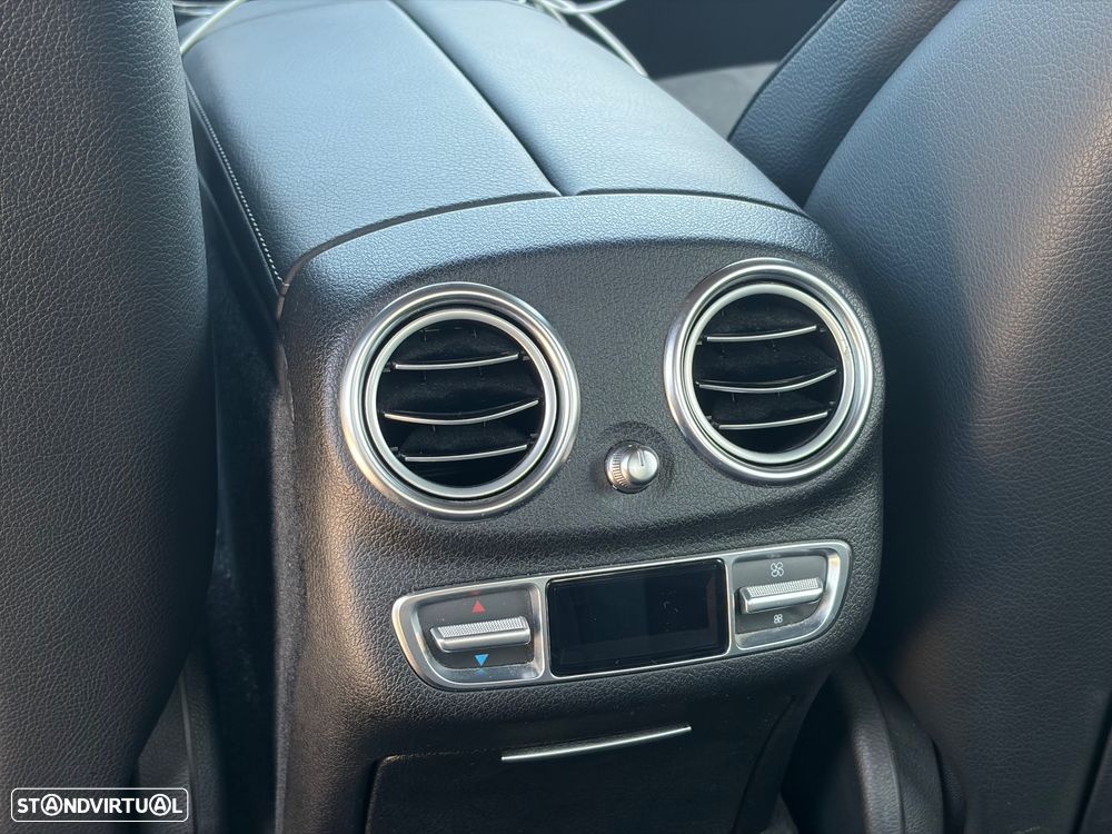 Mercedes-Benz E 220 d AMG Line - 21
