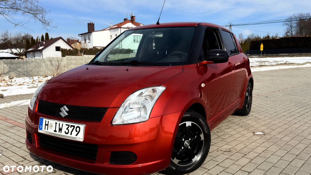 Suzuki Swift 1.3 Limited 25 - 3