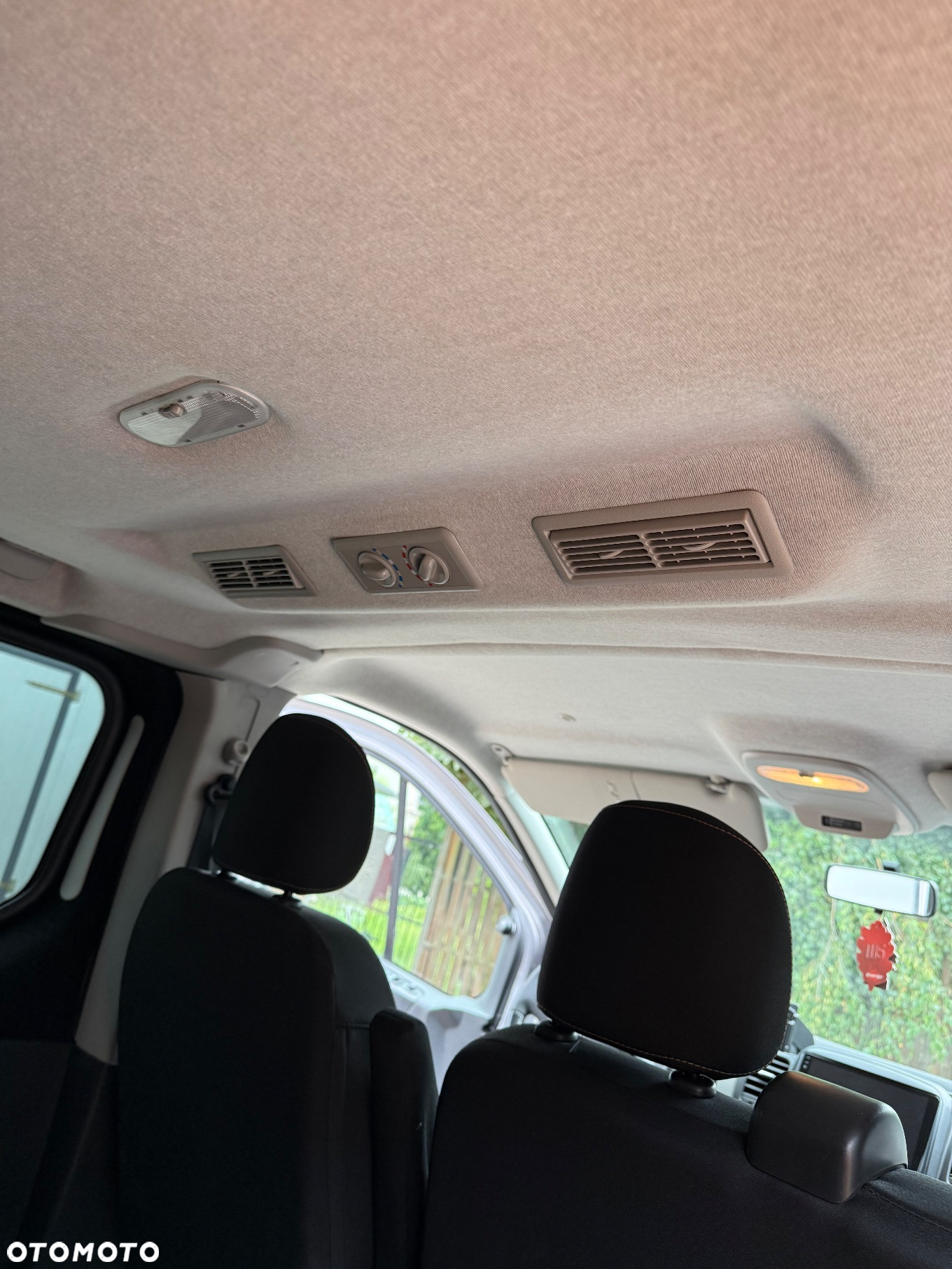 Renault Trafic Grand SpaceClass 1.6 dCi - 11